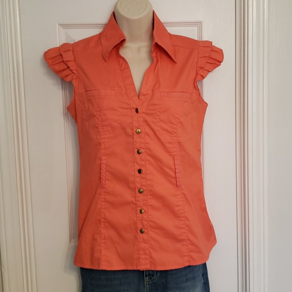 Dots ladies sleeveless blouse